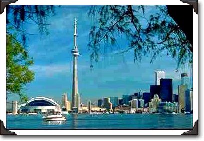 Toronto skyline, with Skydome and CN Tower