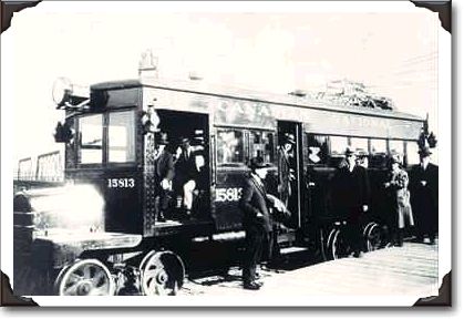 CNR, oil electric railbus, Victoria, BC 1925 - C74690