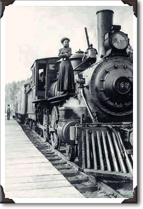 Dome Mine Railway, Porcupine, Ont. c.1910 - PA149231