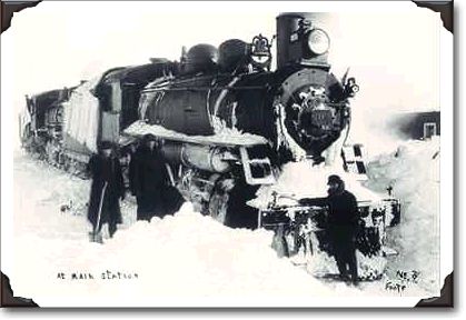 CNR Mair Station, Sask. c.1910, L.B. Foote - C34313