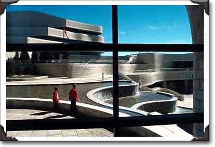 On the Museum plaza are fountains and waterfalls