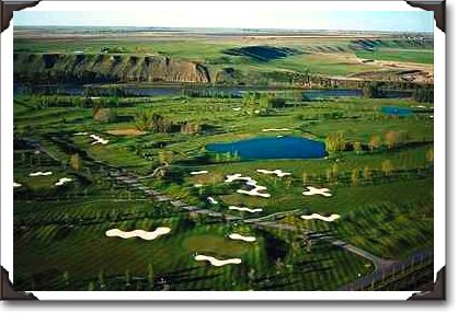 Cottonwood Golf and Country Club, southeast of Calgary, Alberta
