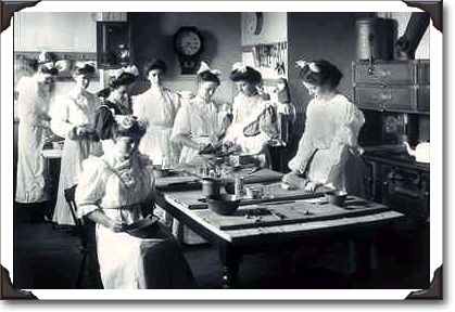 Ladies College, Ottawa, Ontario, 1906, photo by W.J. Topley, PA42227