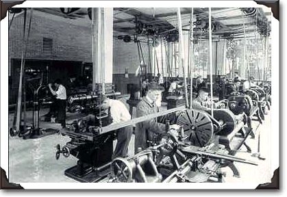 Technical School, Ottawa, Ontario, 1920, photo by W.J. Topley, PA43089