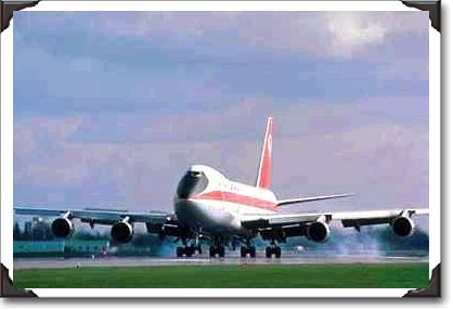 747 lands at Pearson International Airport, Toronto, Ontario