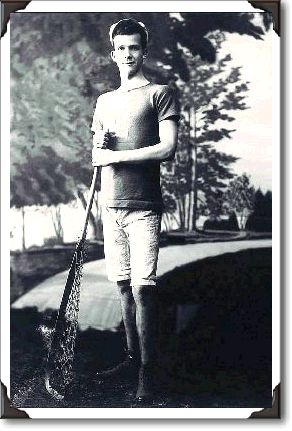 Lacrosse goalie Bill Hanley, Orillia, Ontario, 1898, C55211