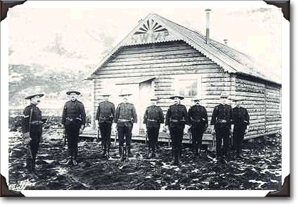 North West Mounted Police, Dawson, Yukon, 1898, c-22074